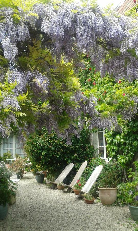 فندق La Glycine أسنل المظهر الخارجي الصورة